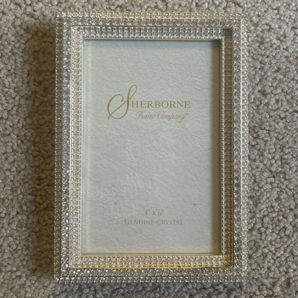 NWT Sherborne Genuine Crystal 4x6 Picture Frame Gold Trim